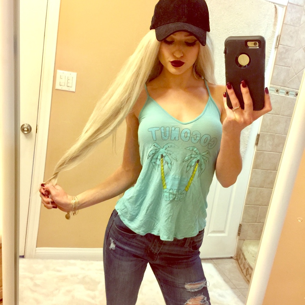 WILDFOX COUTURE LIGHT BLUE COCONUT TANK TOP XS